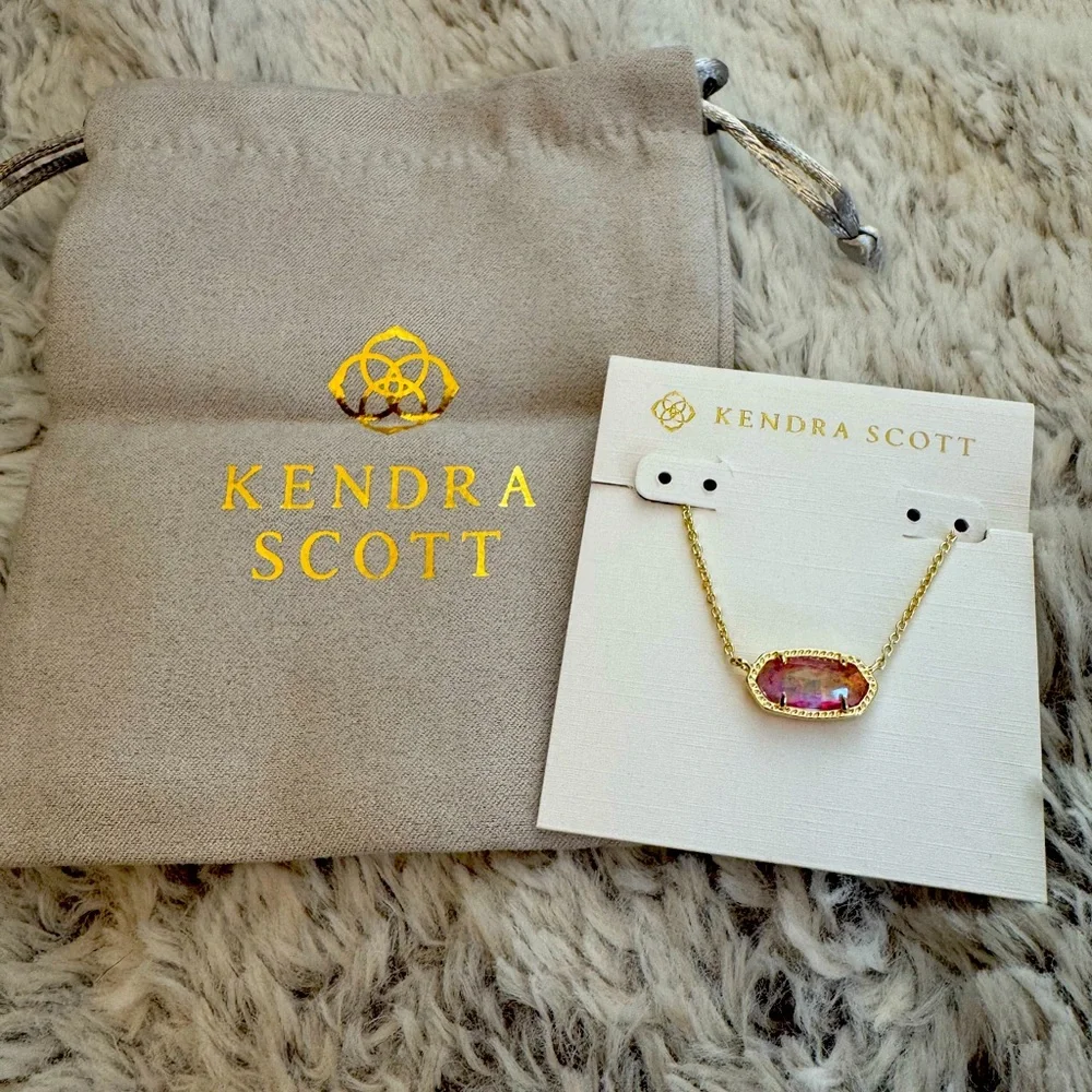 Kendra Scott Elisa necklace Gold, Fushia Kyocer Opal - Picture 1 of 4